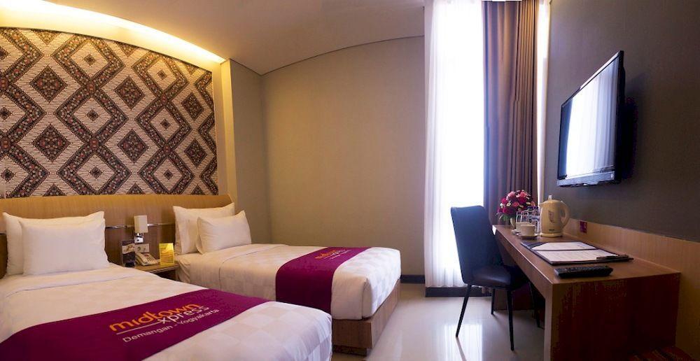 D'Kalpa Hotel Demangan Джокьякарта Экстерьер фото